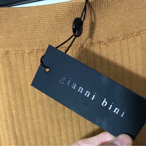 NWT Gianni Bini Skirt XL Madi Sweater Front Slit Midi Tan goldenrod color - Picture 2 of 9